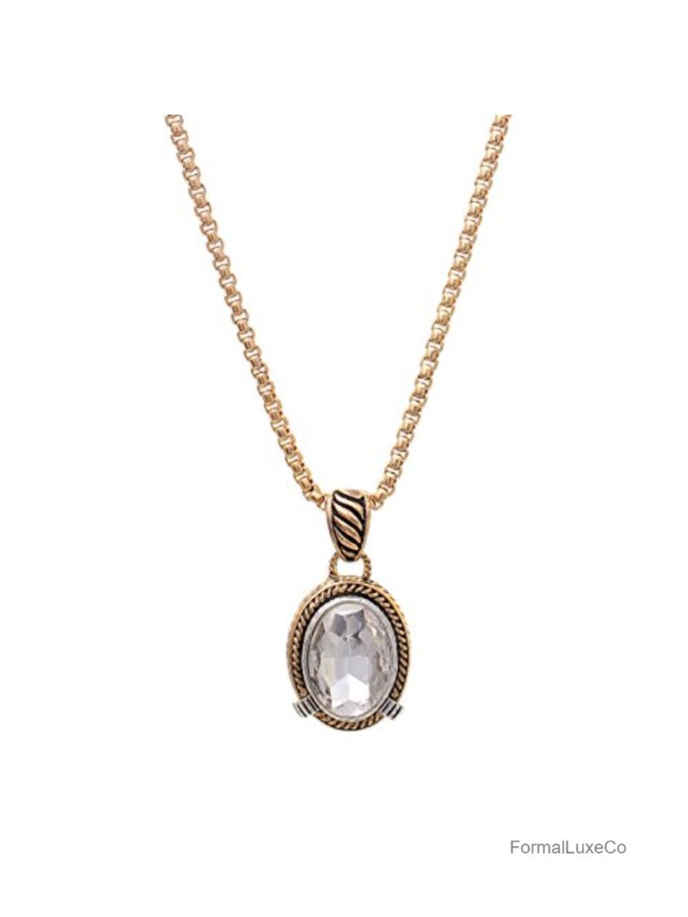 Vintage Vibe Rhinestone Oval Pendant Necklace 20-22.5 In Box Chain Lobster Claw
